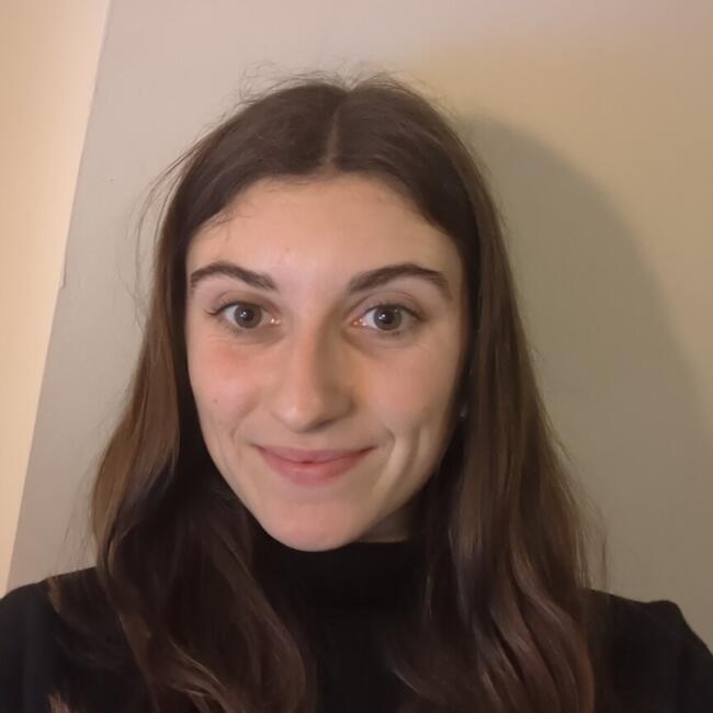 Babysitter in Soucelles: Jeanne