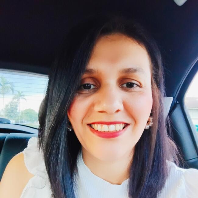 Babysitter in Miami: Brenda