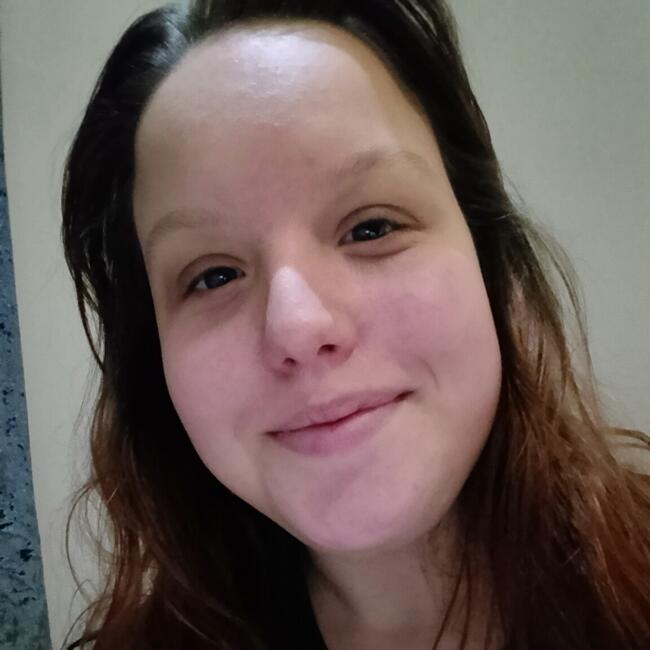 Babysitter in Leeds: Aisha