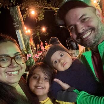 Babysitting job in Rio de Janeiro: babysitting job Driéli