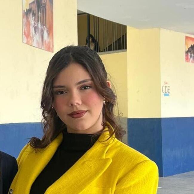 Babysitter in Sète: Aya