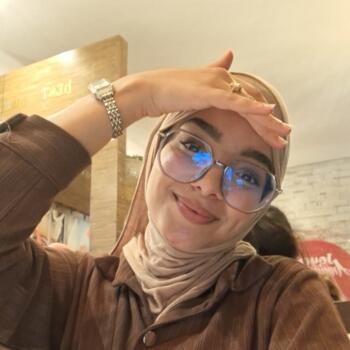 Babysitter in Tangier: Houssni