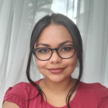 Babysitter in Guararí: Kiara