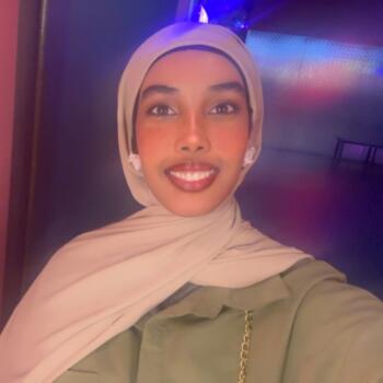 Babysitter Kuala Lumpur: Maria