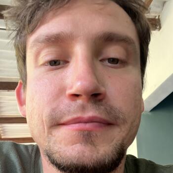 Lavoro per babysitter a Carpi: lavoro per babysitter Roberto