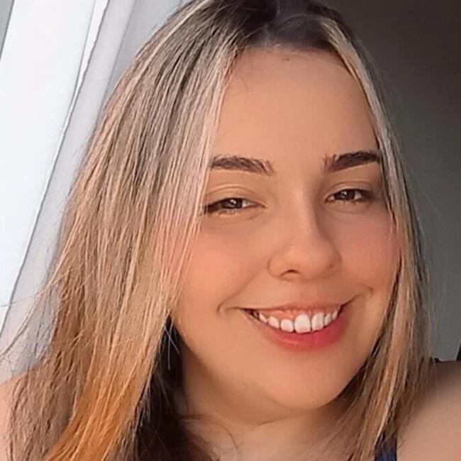 Babá em Rio do Sul: Fabiane vitória