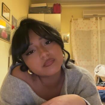 Babysitter in Rome: Nadia