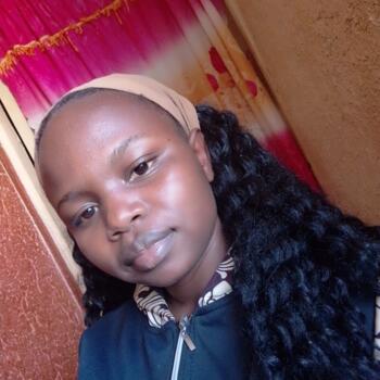 Babysitter in Eldoret: Sharleen