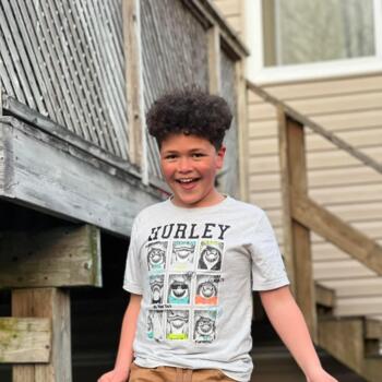 Baby-sitter in Halifax: Camden