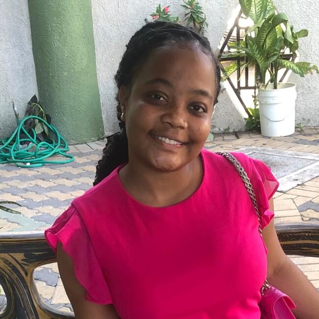 Babysitter in Portmore: Kaylan