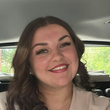 Babysitter Saint-Germain-sur-Rhône: Zoé