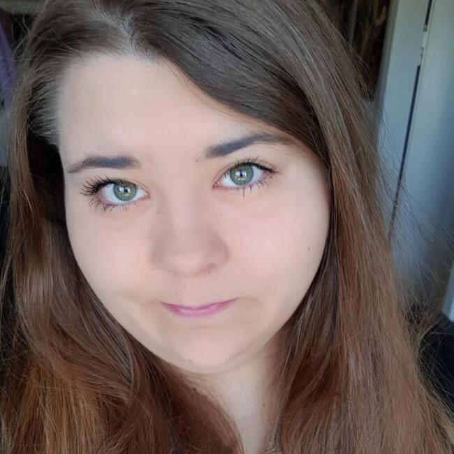 Babysitter Job in Solingen: Jasmin