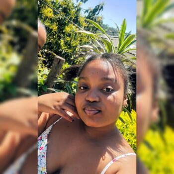Babysitter in eManzimtoti: Thabile Peaceness