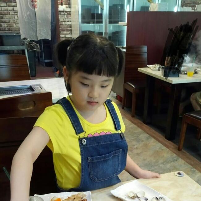 位于新加坡 的临时保姆: Heng