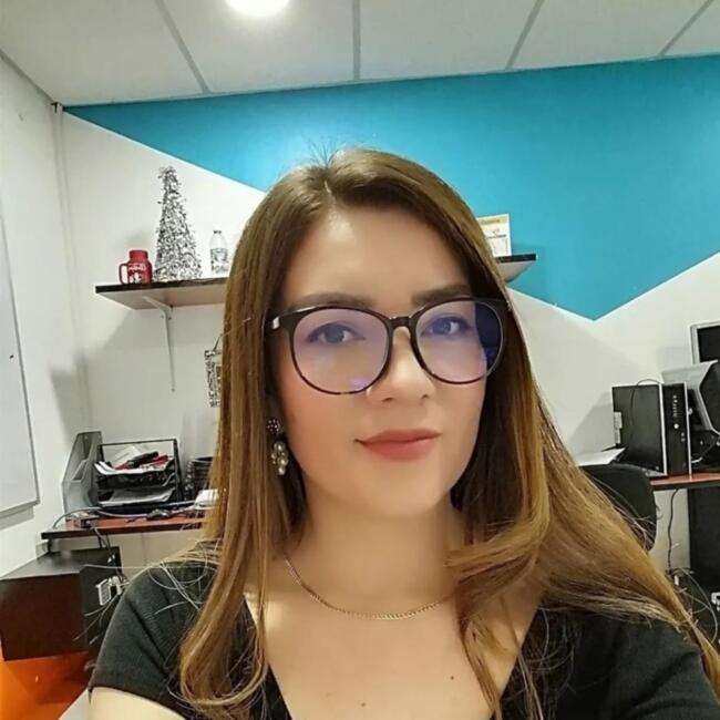 Babysitter in Braga: Nely Salazar