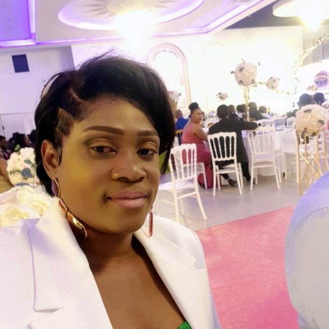 Nounou à Paris: Julieta