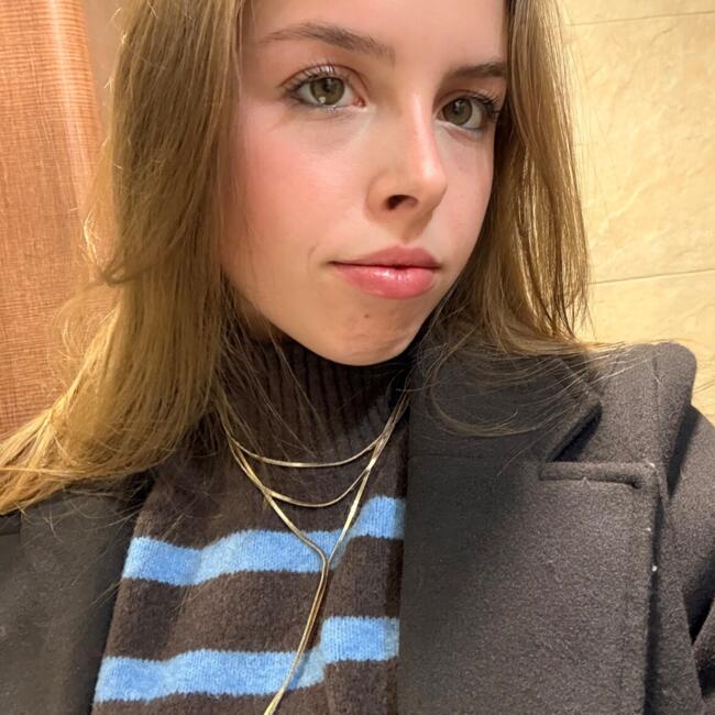 Niñera en Barberà del Vallès: Martina