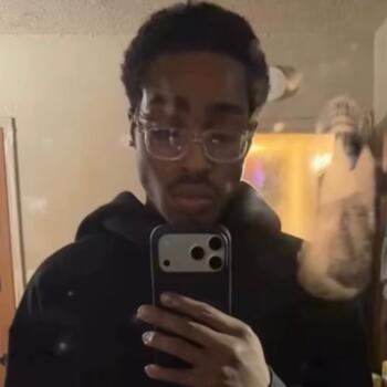 Babysitter in Borough of Queens: Gevan