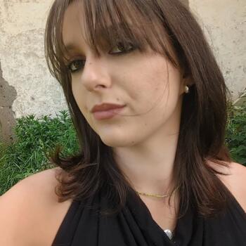 Babysitter in Clermont-Ferrand: Lucie