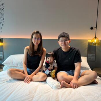 家长 Singapore Island: Yong Chin