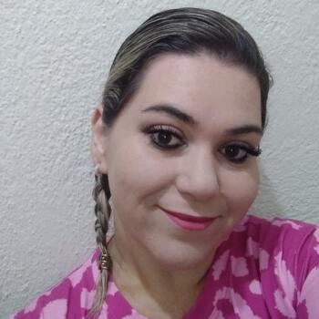 Babysitter in São José (São José): Vanessa