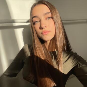 Babysitter in Châteaurenard: Zlata