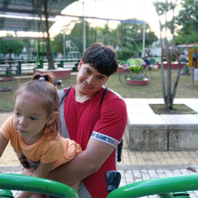 Trabajo para niñera en Granada: Ivonn