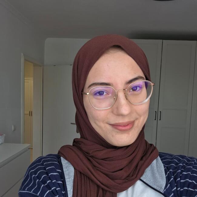 Babysitter in Cologne: Feyza