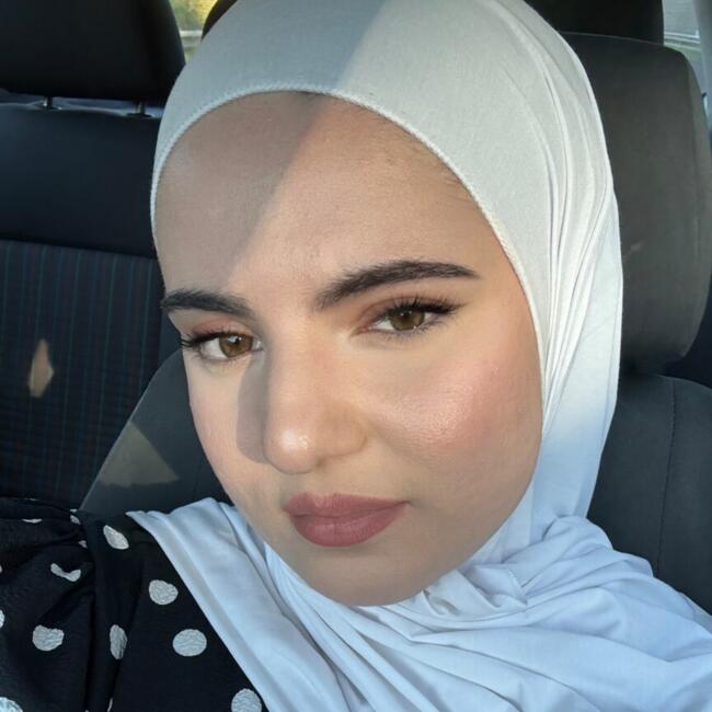 Babysitter in Linz: Iman