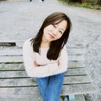 Babysitter in Surrey: Nayung