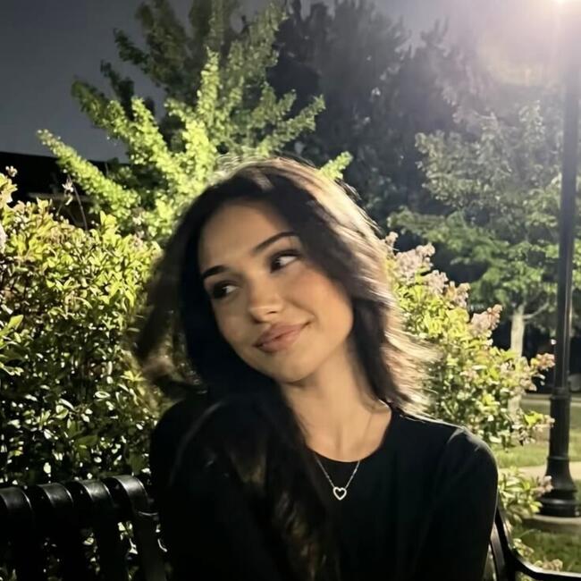 Babysitter in Montereau-Fault-Yonne: Maria waterson