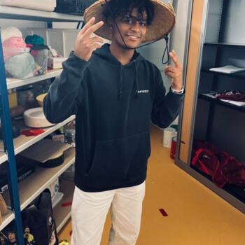 Babysitter Pujaudran: Martin