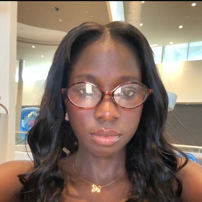 Babysitter em Bragada: Carmemdelina