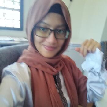 Babysitter in Shah Alam: Saffura