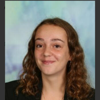 Babysitter in Reims: Jade