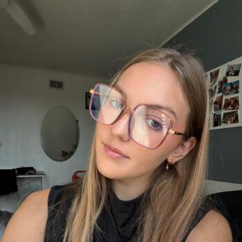 Babysitter in Doornik: Maeva