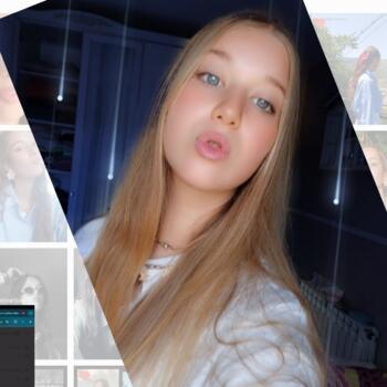 בייביסיטר ירושלים: Ayala