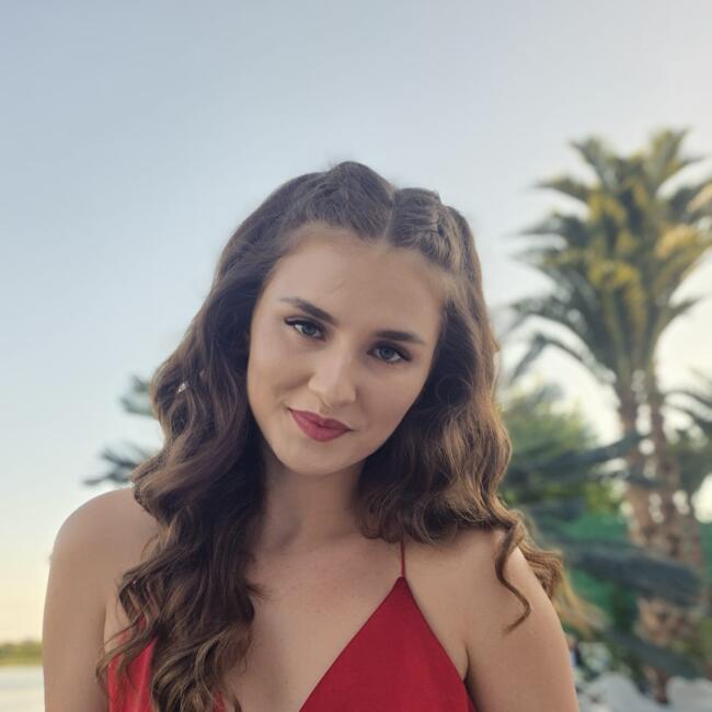 Babysitter in Galati: Marıa