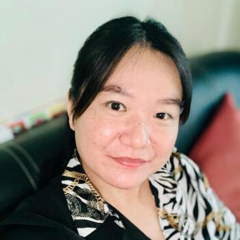 Nanny in Jakarta: Aling