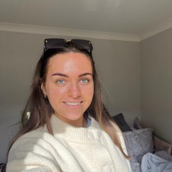 Nanny in Bristol: Anna