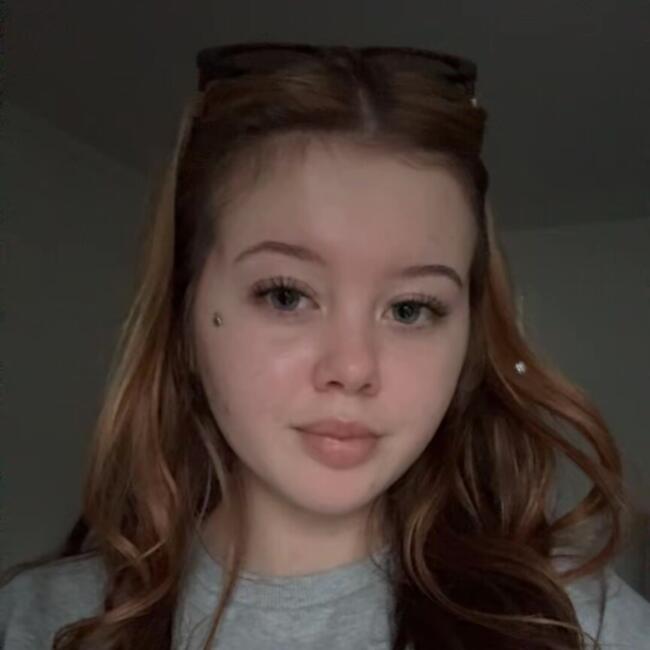 Babysitter in Auckland: Kyra