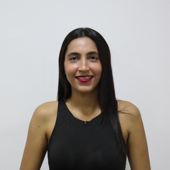Trabajo para niñera en Soledad: ADRIANA