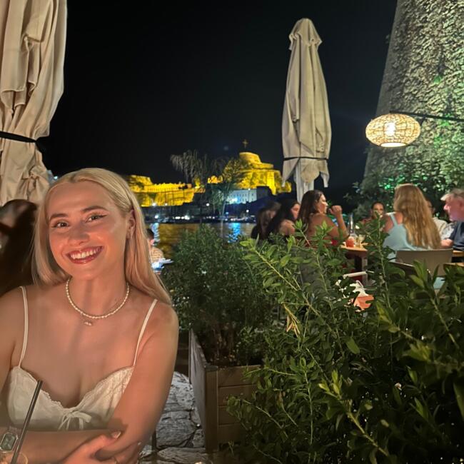 Babysitter in Glyfada: Πάολα