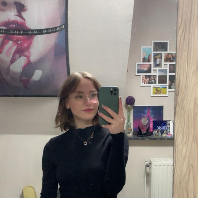 Babysitter in Lennestadt: Nela