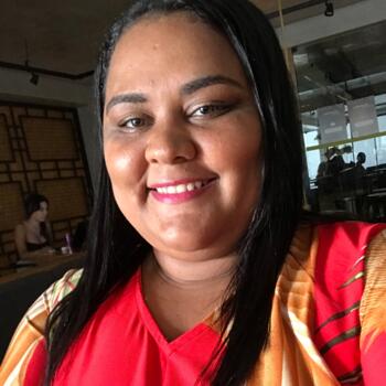 Babá São Luís: Debora