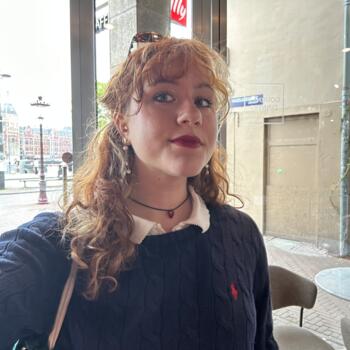 Babysitter in Leiden: Zsófia