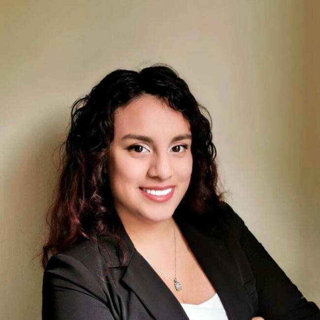 Canguro en Zaragoza: Valeria