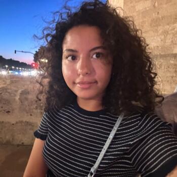 Babysitter in Choisy-le-Roi: Sara