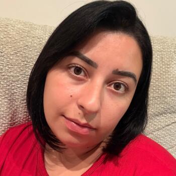 Babysitter Valladolid: Poliana Godoi