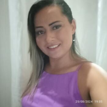 Babá Brasília: Edileusa maria